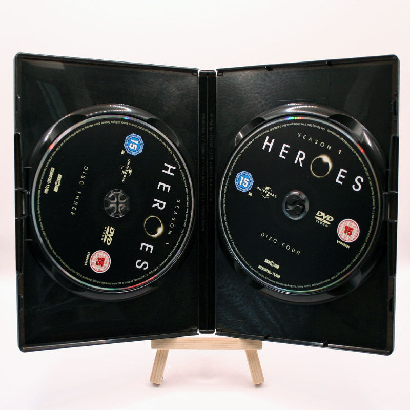 Heroes Season 1 Part One (Damage to bottom of box)