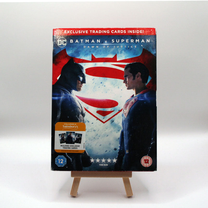 Batman v Superman: Dawn of Justice slip case+sealed trading cards