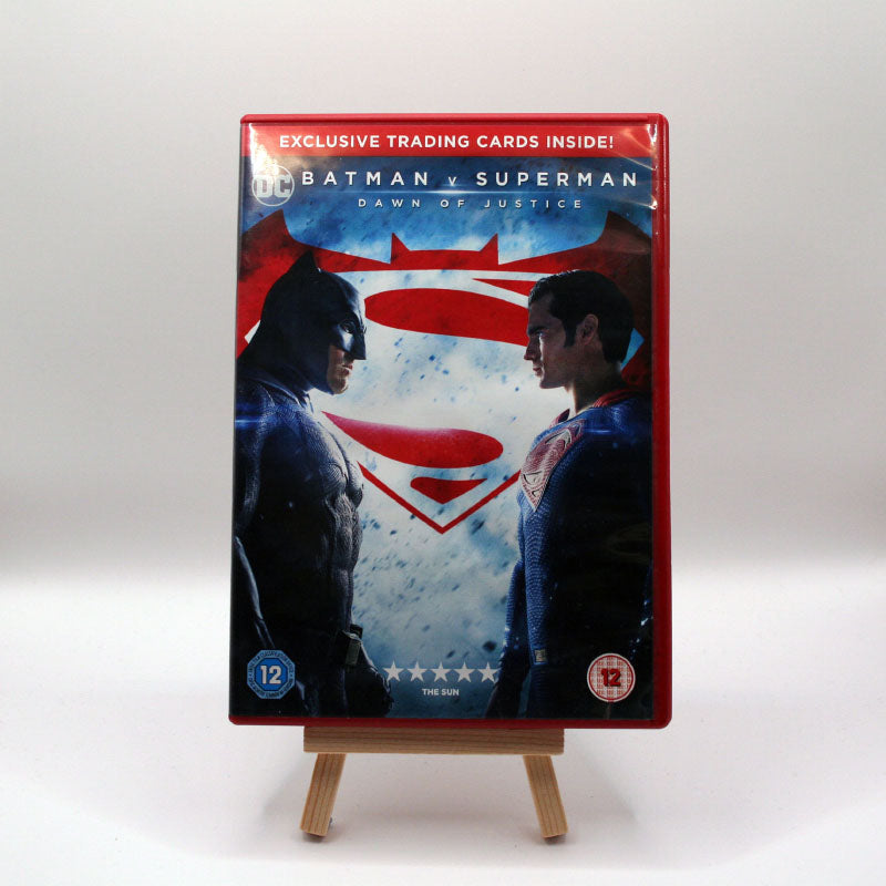 Batman v Superman: Dawn of Justice slip case+sealed trading cards